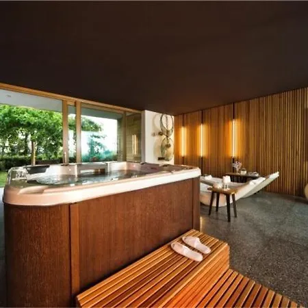 Peaceful Among The Vines Vipolze