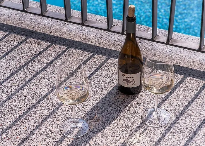 Vakantiehuis Peaceful Among The Vines