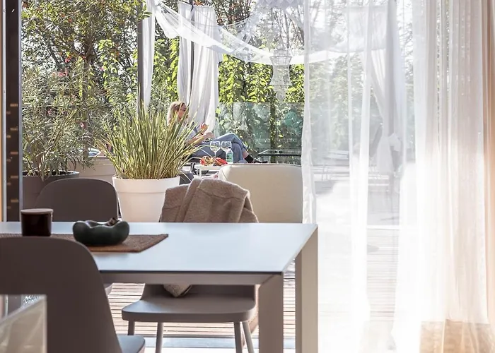 Peaceful Among The Vines * Vipolze