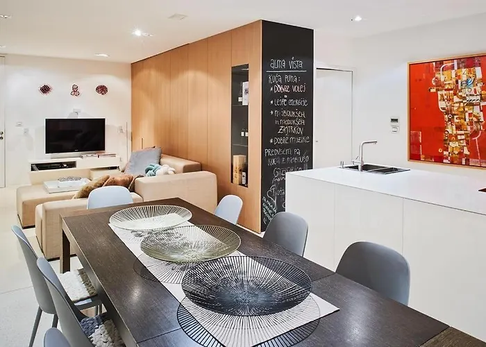 Vakantiehuis Peaceful Among The Vines *